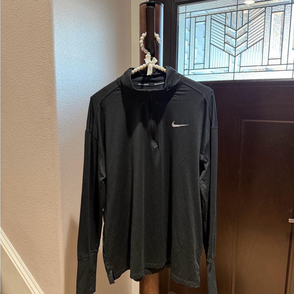 Nike Women’s Quarter Zip Black Long Sleeve Tee